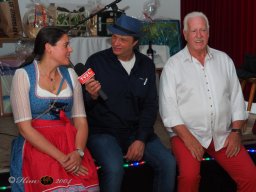 Künstler helfen Kinder - Mit Musik zur Menschlichkeit